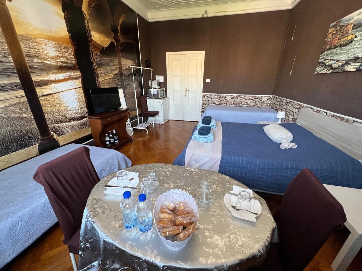 B&B Piazza Della Vittoria Genova Eksteriør bilde
